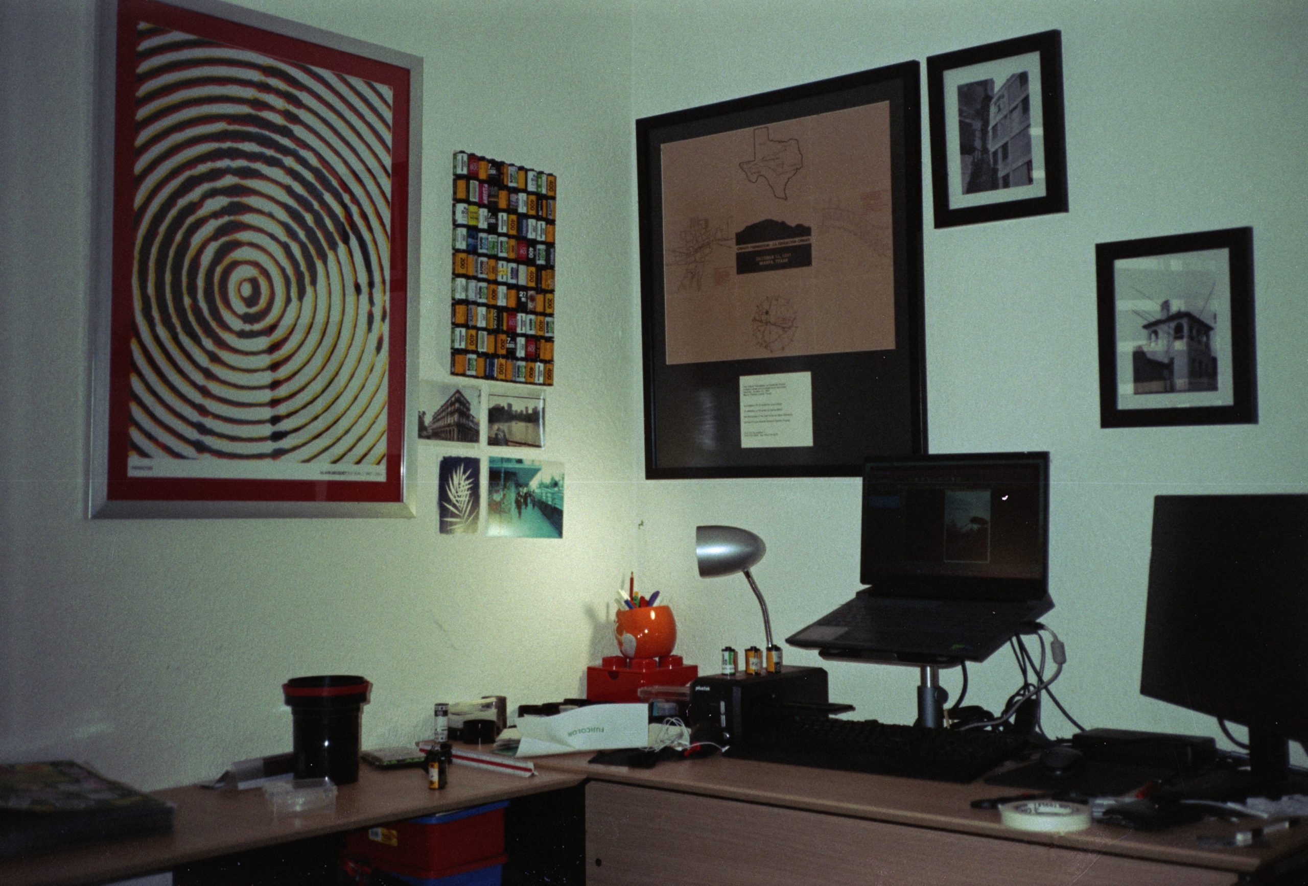 Archivo Muerto Film Lab